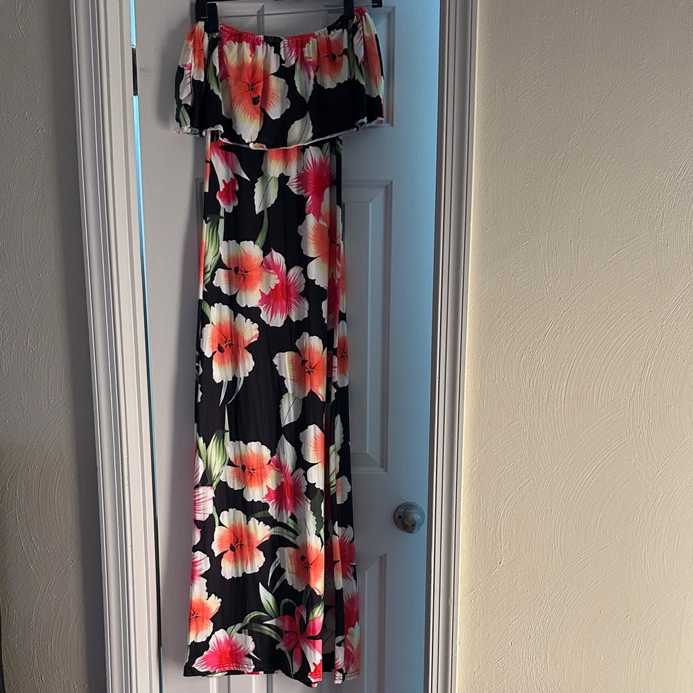 Floral Off-Shoulder Maxi Dress